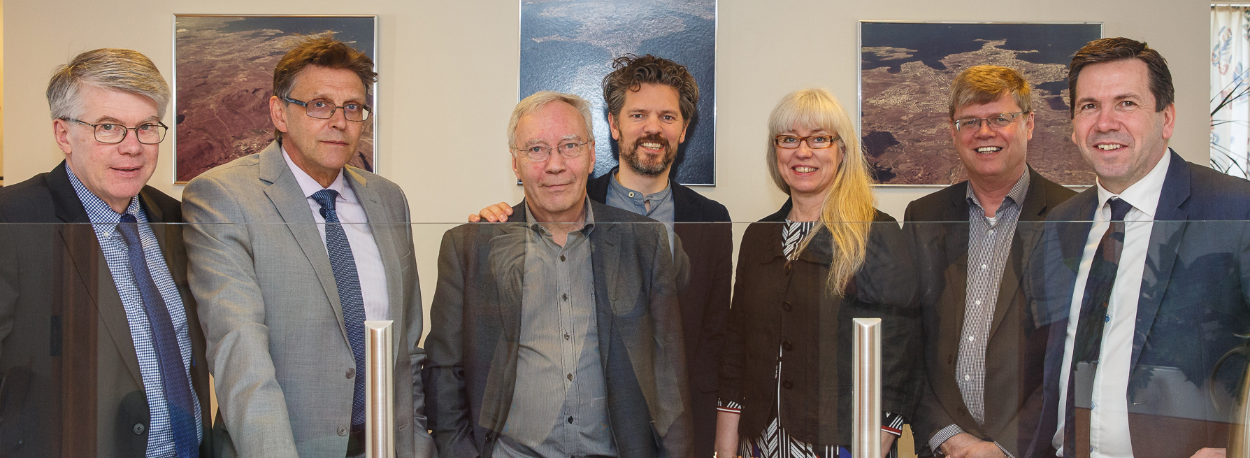 2016 04 04 Stjrn SSH 40ara afmli 1