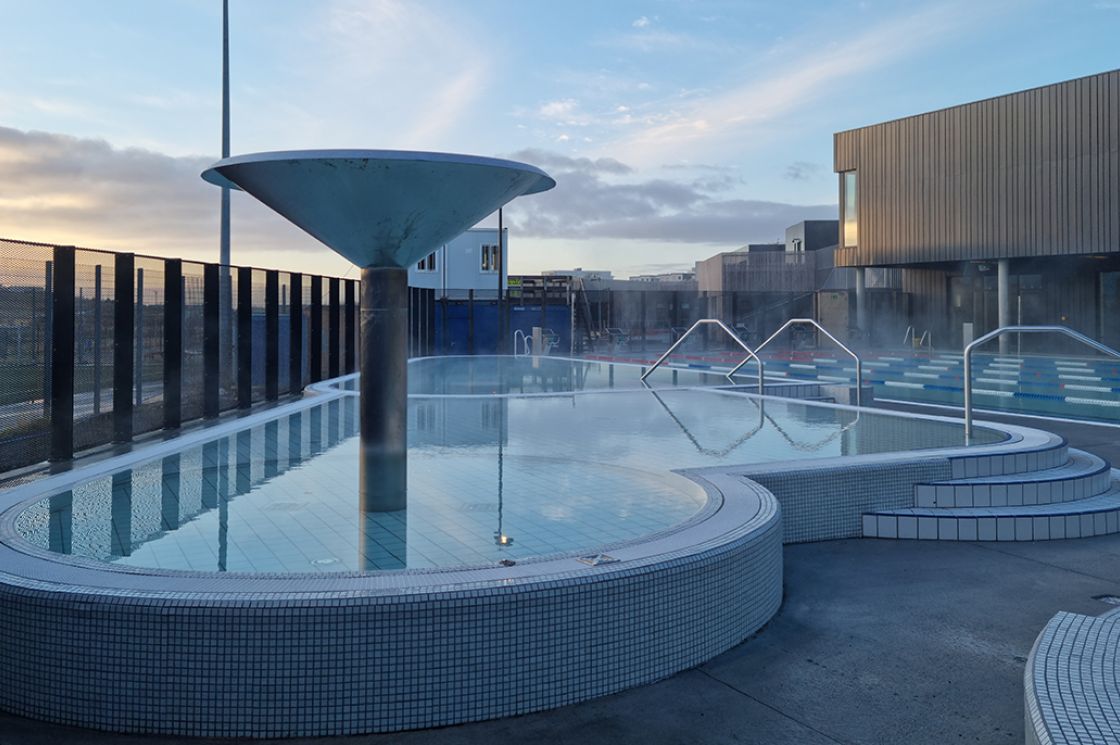 Reykjavik dalslaug 22